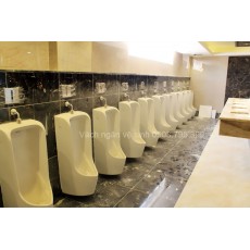 Thi công vách ngăn vệ sinh giá rẻ nhà hàng Vườn Cau 2